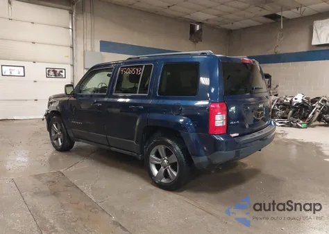 2015 Jeep Patriot High Altitude Edition из США, поврежденный, VIN 1C4NJRFB1FD385778